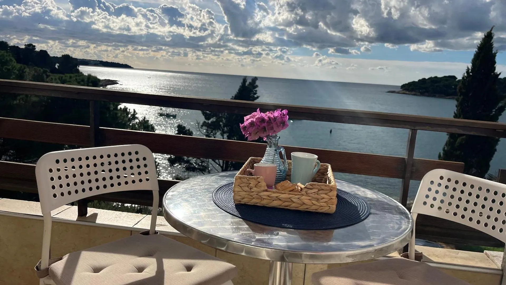 Apartment Marijana Mit Meerblick Pula