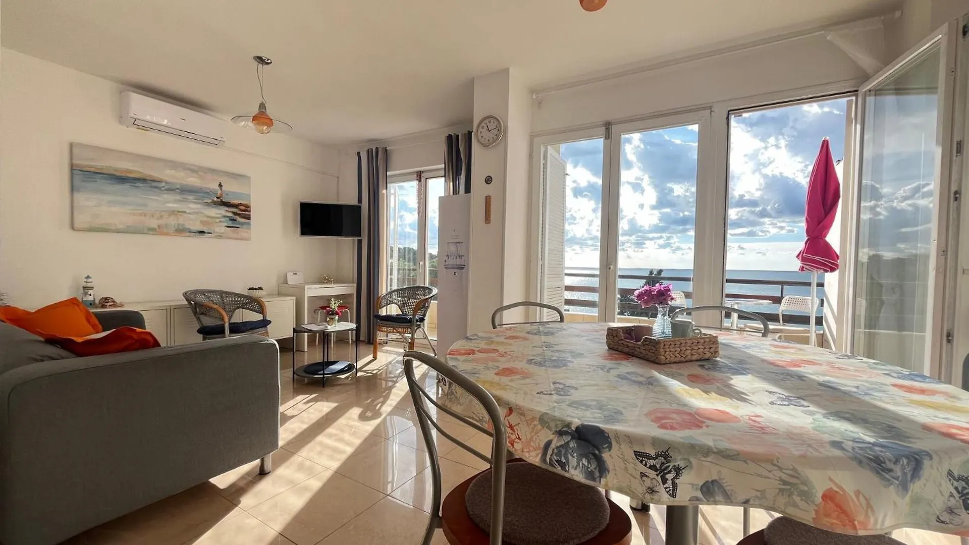 Apartment Marijana Mit Meerblick Pula Croatia